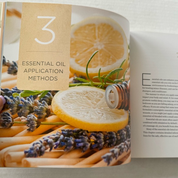 ESSENTIAL OILS NATURAL REMEDIES. THE COMPLETE A-Z REFERENCE GUIDE BOOK. NEW! - Picture 3 of 12